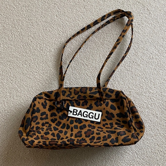 BAGGU Handbags - BAGGU Leopard Print Nylon Bowler Bag